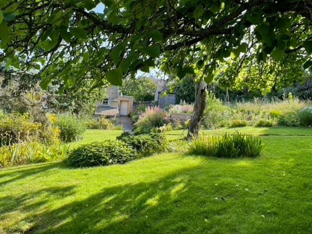 Masons Cottage, An Idyllic Retreat In An Area Of Outstanding Beauty, Close To Blenheim Palace, Oxford & The Cotswolds Stonesfield Exterior foto