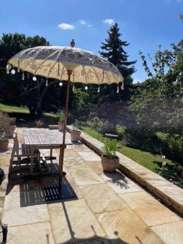 Masons Cottage, An Idyllic Retreat In An Area Of Outstanding Beauty, Close To Blenheim Palace, Oxford & The Cotswolds Stonesfield Exterior foto